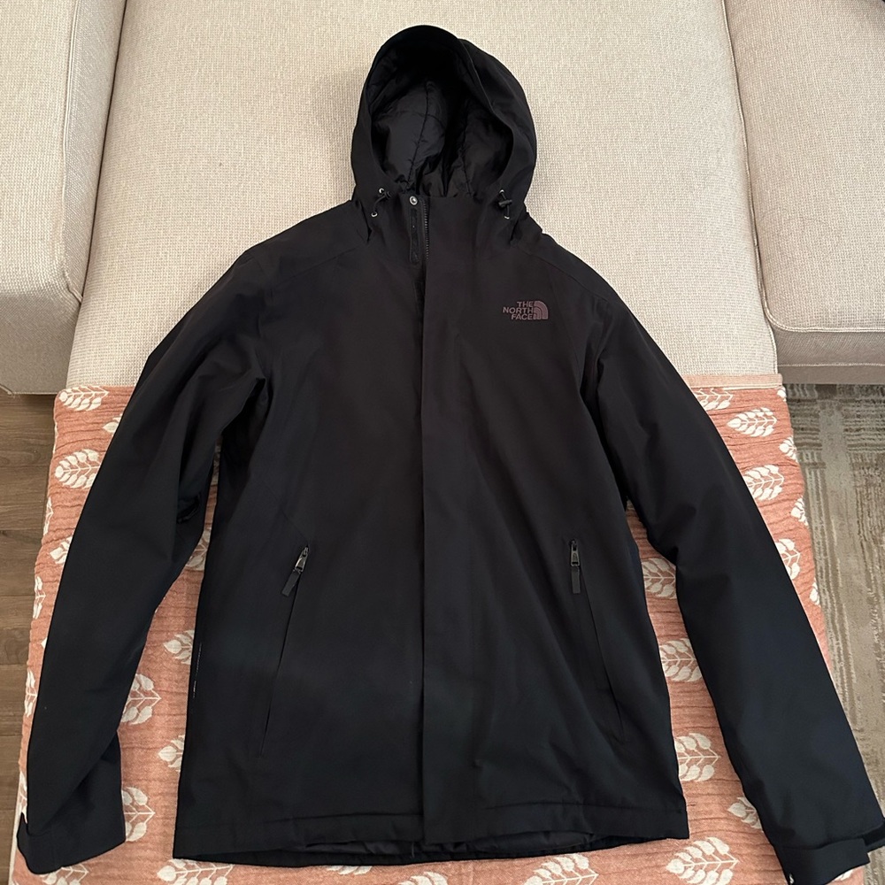 The North Face Men’s Snow Jacket (Size S)